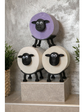 Sevimli Koyun Tuvalet Kağıdı Tutucu – Banyonuza Eğlence Katın!